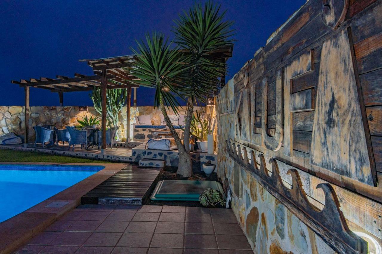 Kalufa Surf House Pansiyon El Cuchillo Dış mekan fotoğraf